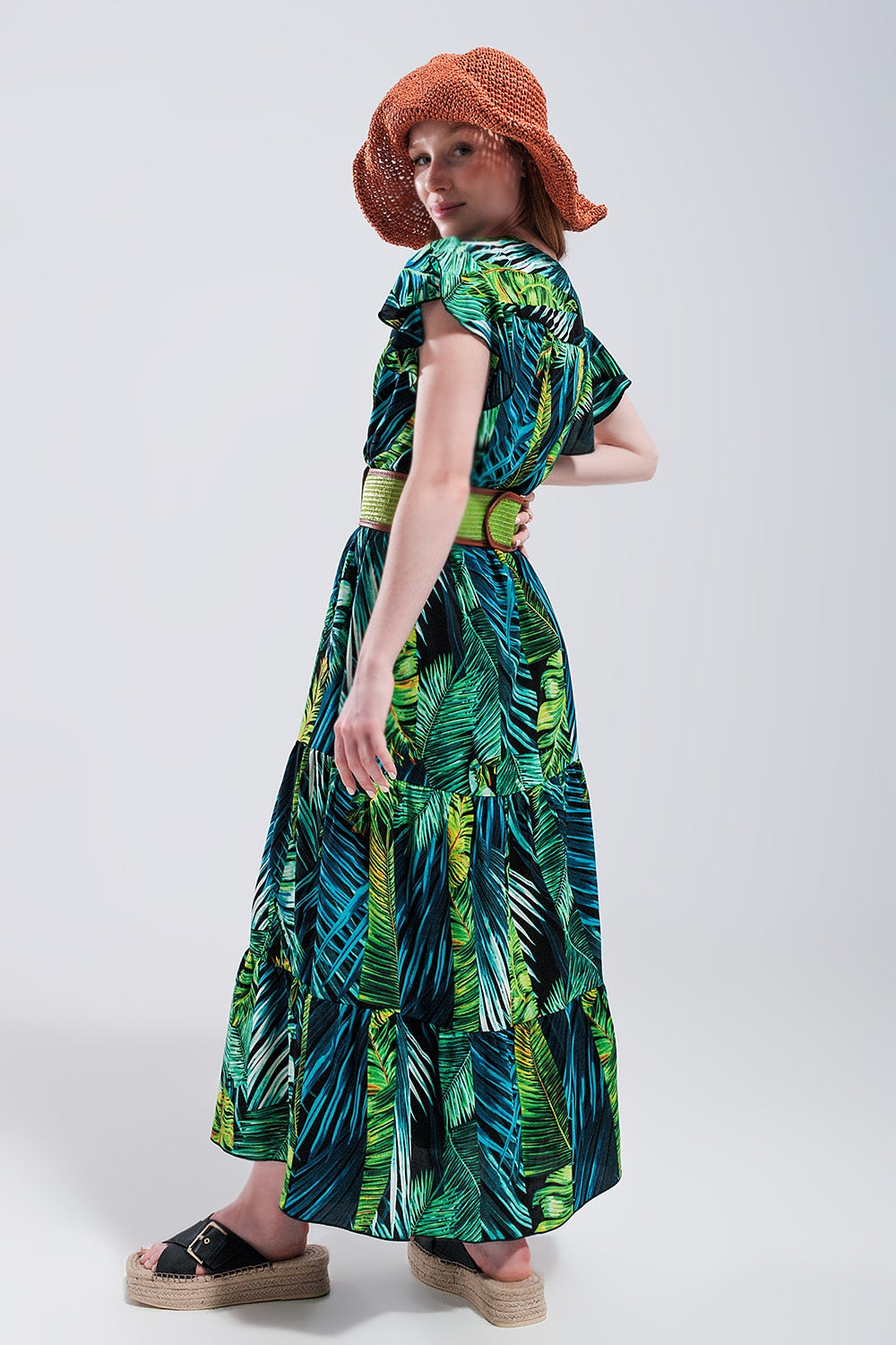 Short sleeve tiered midi dress in tropical print - dress