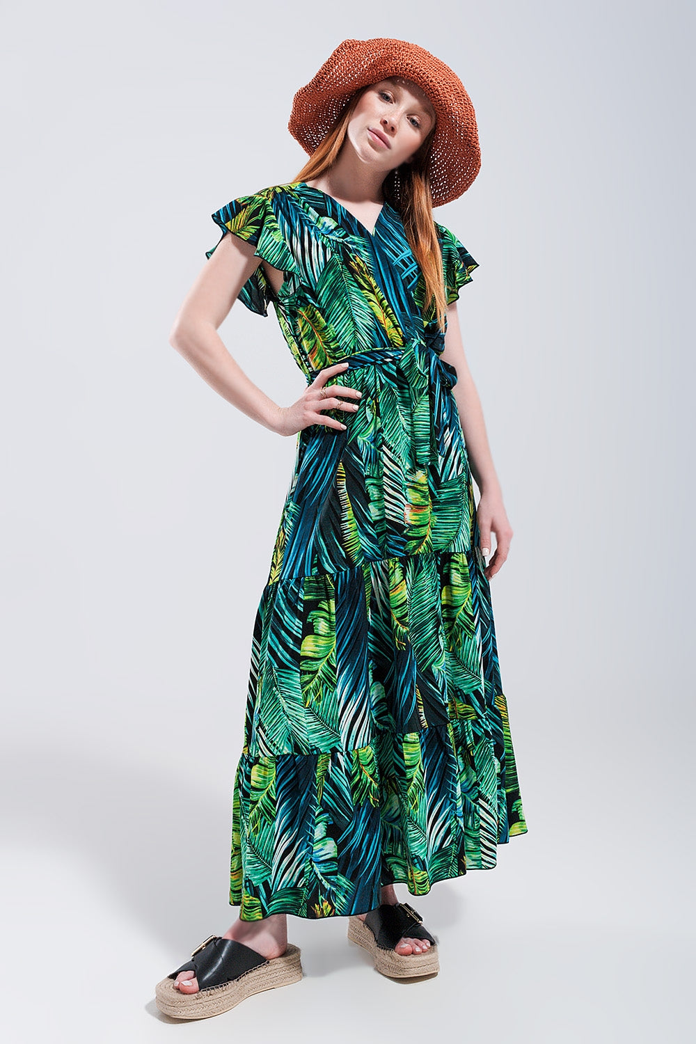 Short sleeve tiered midi dress in tropical print - dress