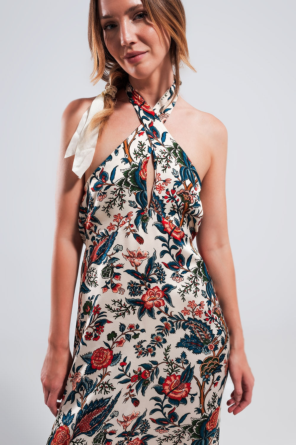 Halter neck maxi dress in beige paisley print - dress