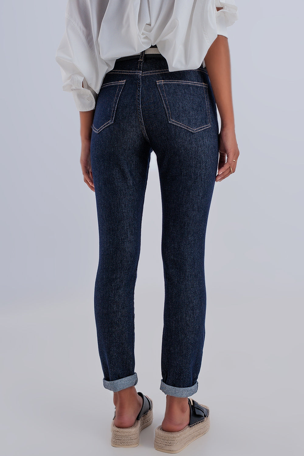 High waisted basic jean in dark blue - Denim