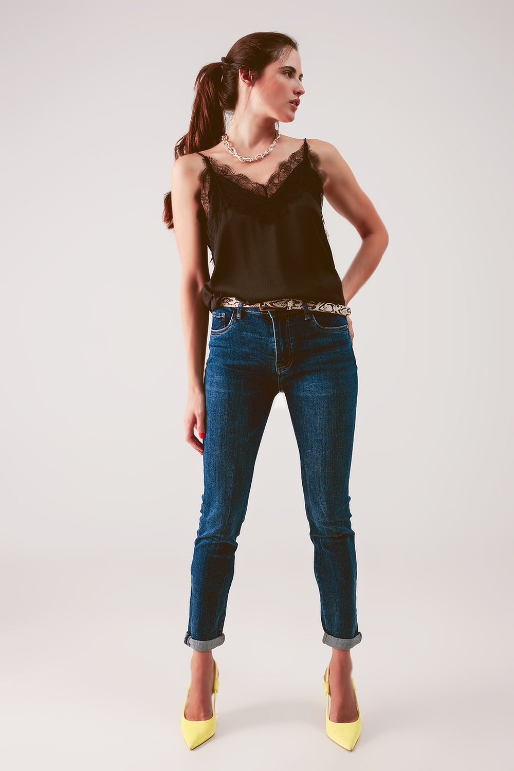 High rise skinny jeans in midwash blue - Denim