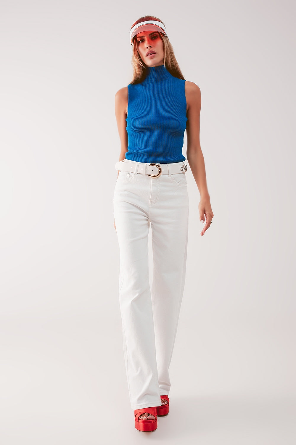 High rise slouchy mom jeans in cream - Coloured Jeans