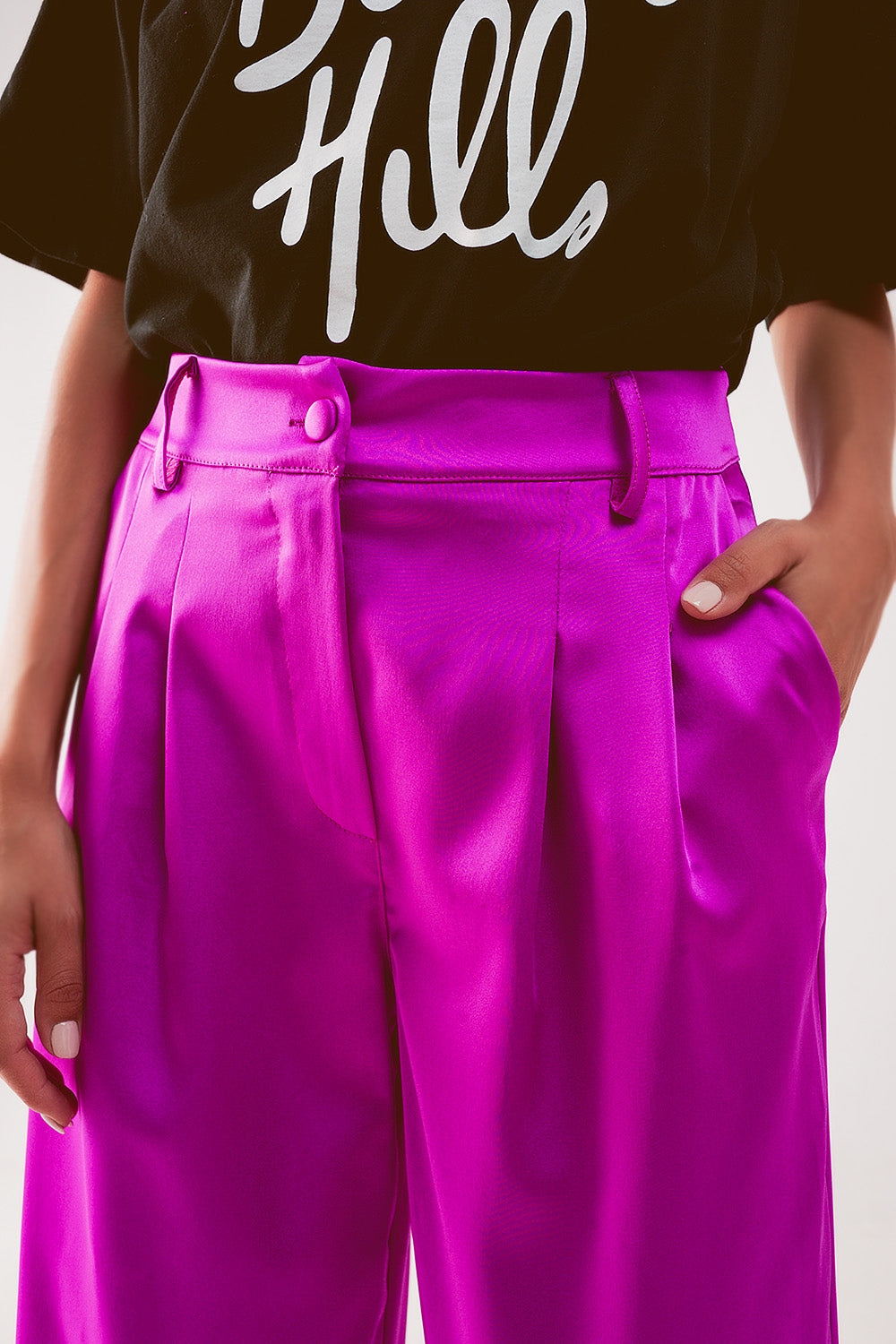 Palazzo pleated pants in fuchsia - trousers