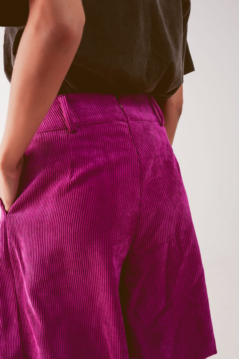 Longline short in fuchsia cord - trousers