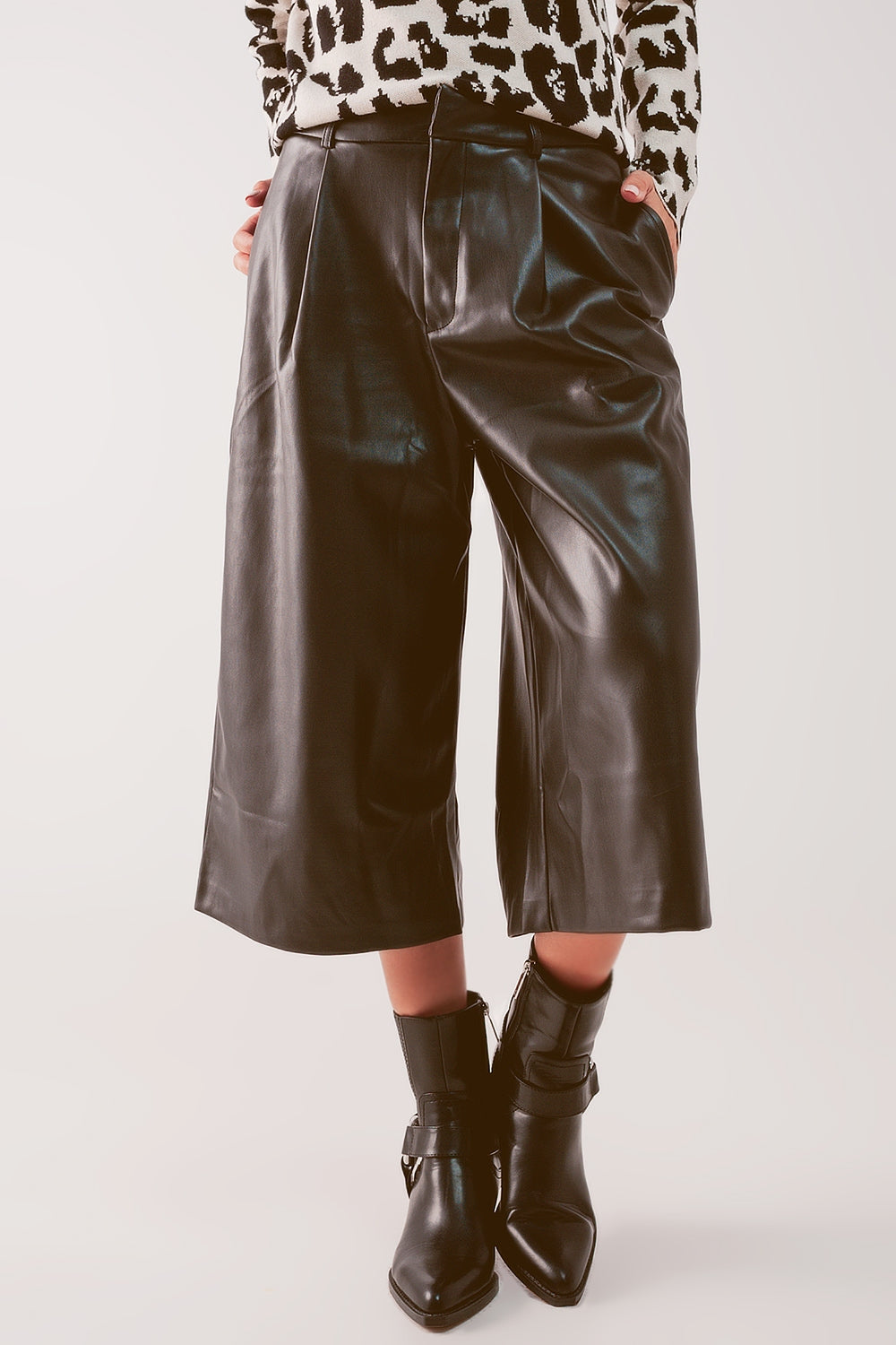 Faux leather wide leg culotte in black - trousers