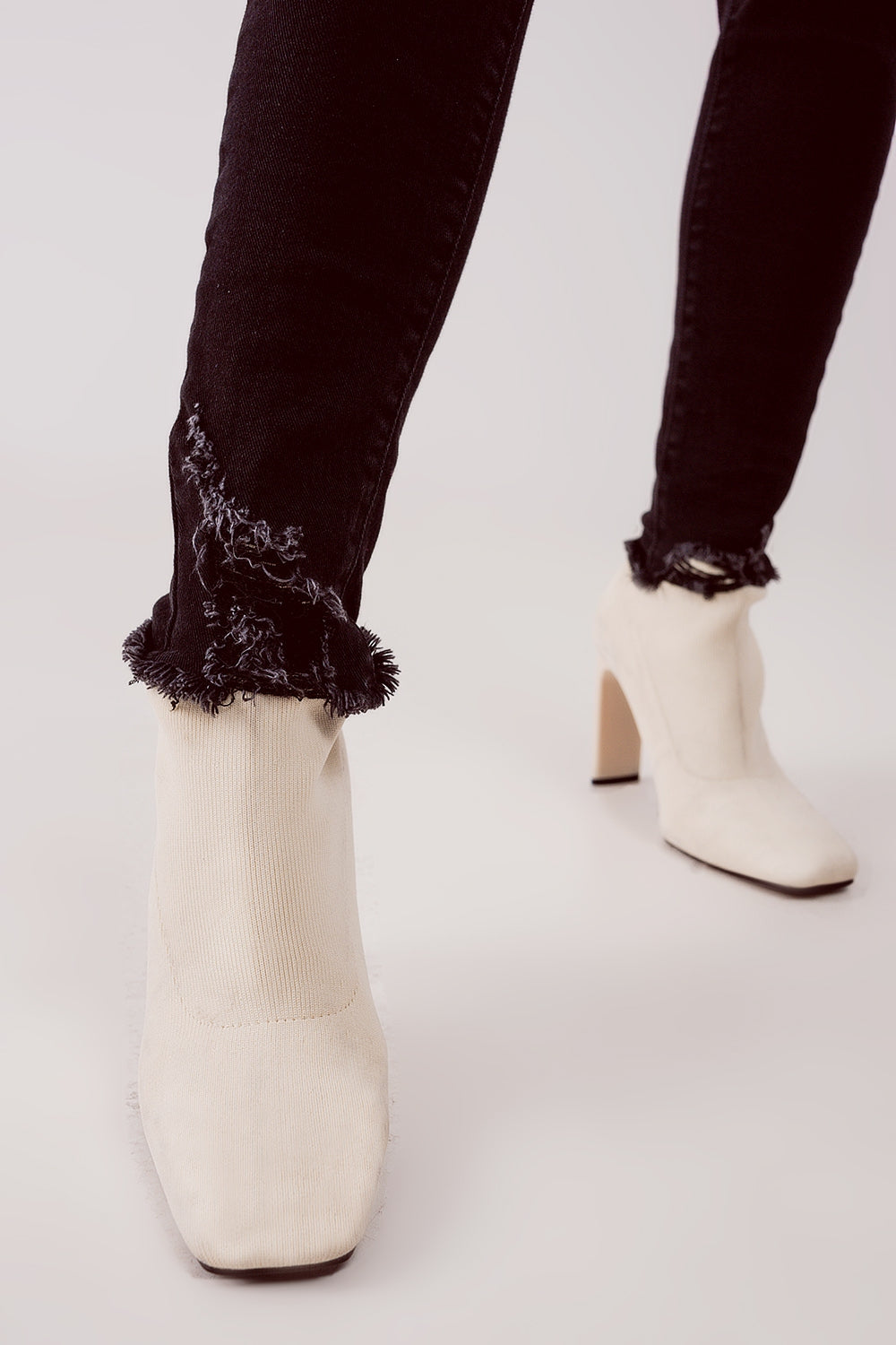 High waist ripped skinny jeans in black - Coloured Jeans