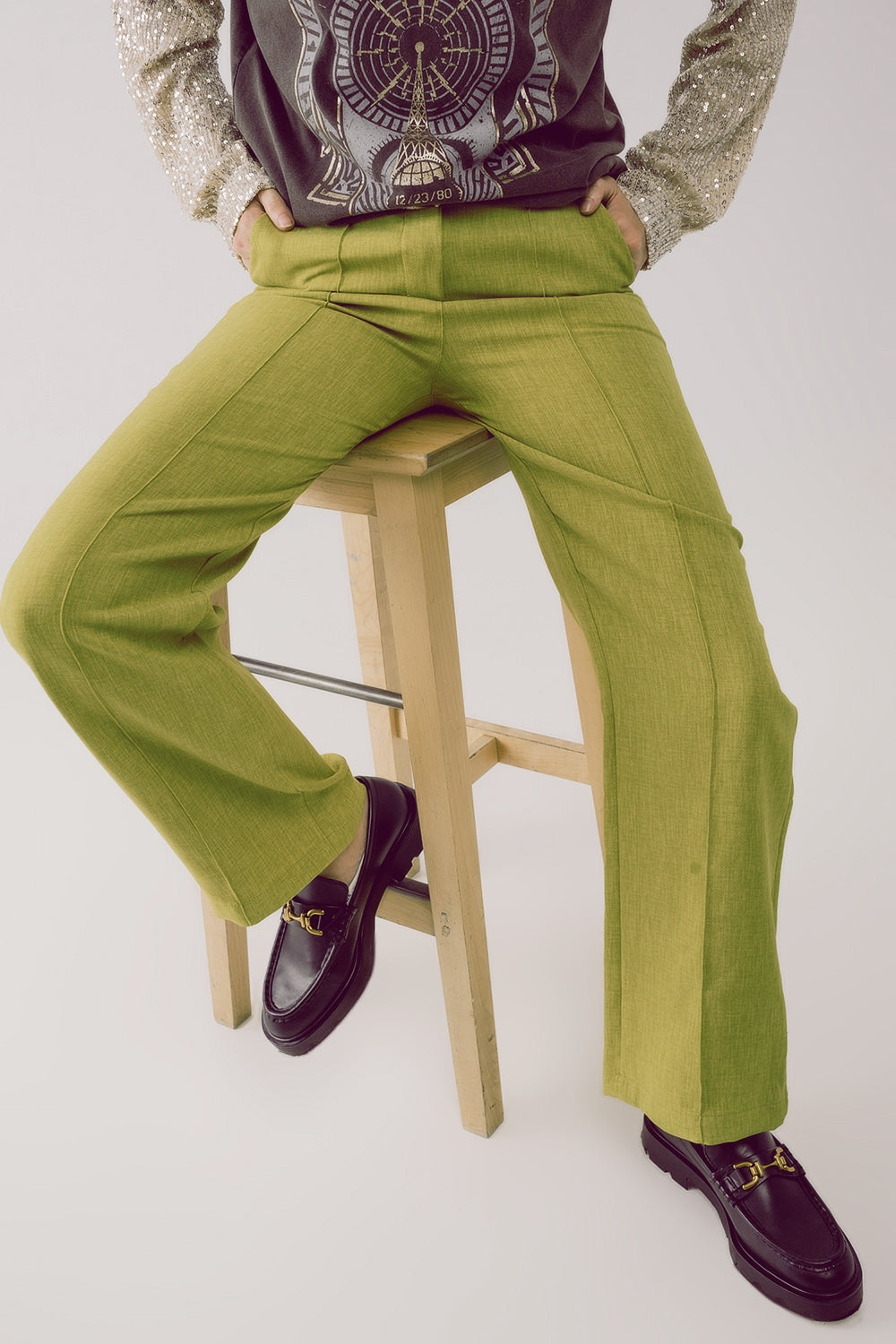 Straight leg tailored pants in green - trousers