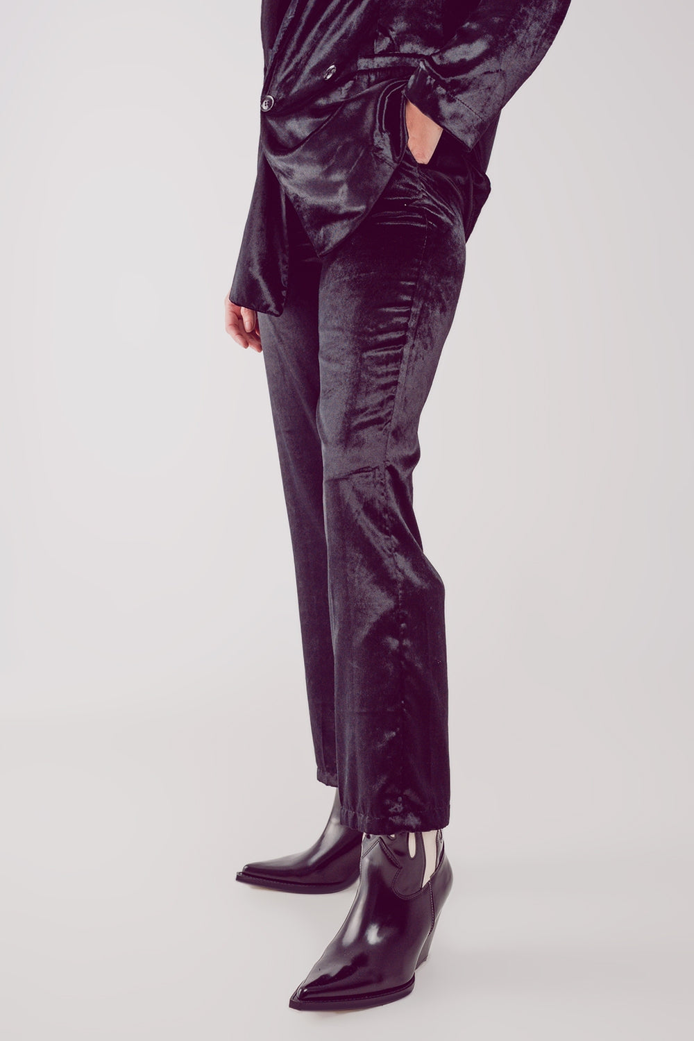 Straight leg velvet pants in black - trousers