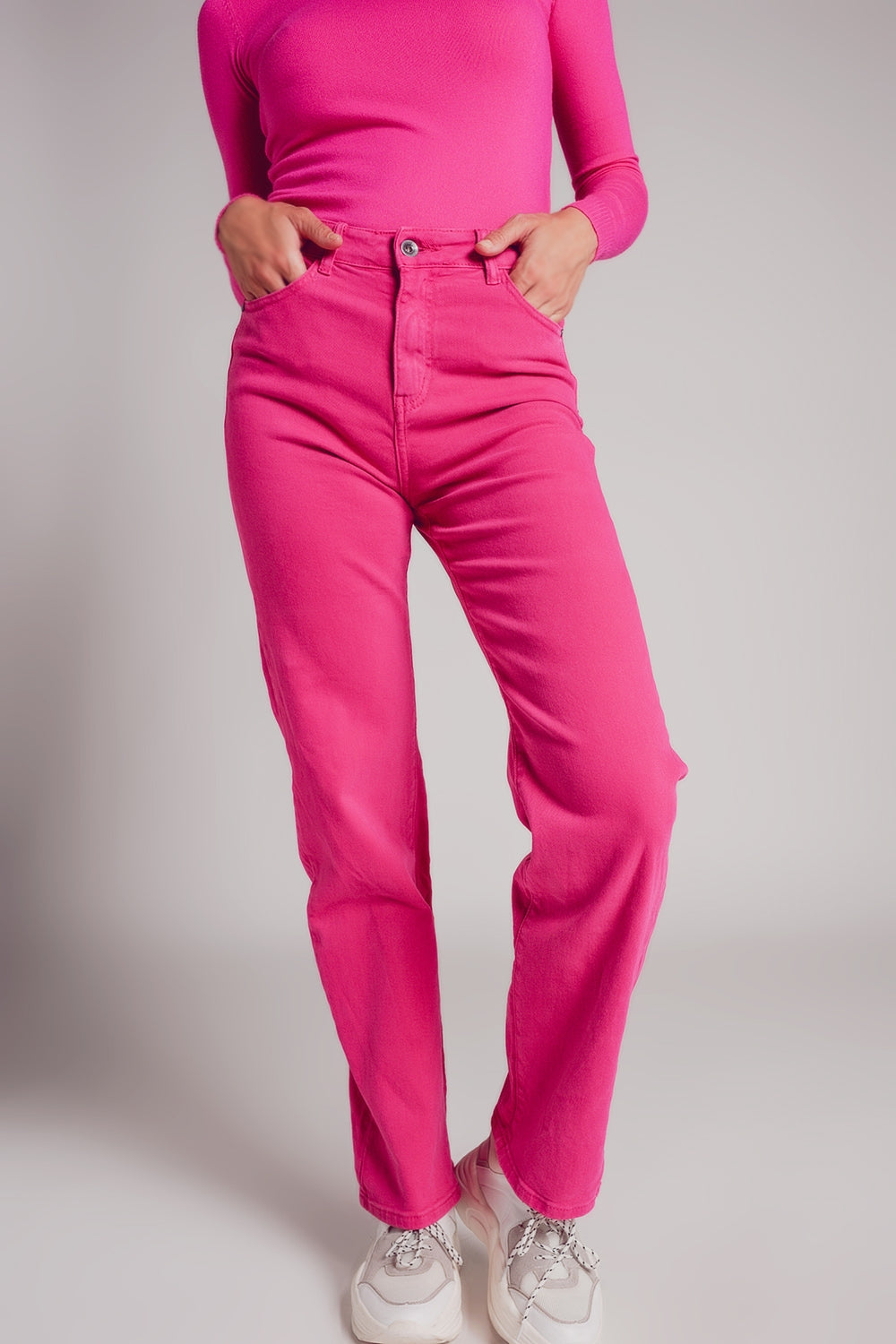 High rise slouchy mom jeans in fuchsia - Coloured Jeans