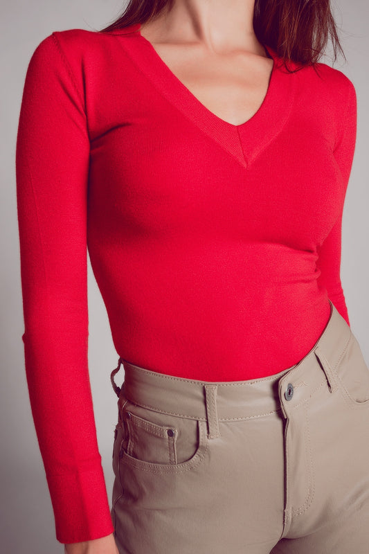 V neck fine knit jumper in red - jumper