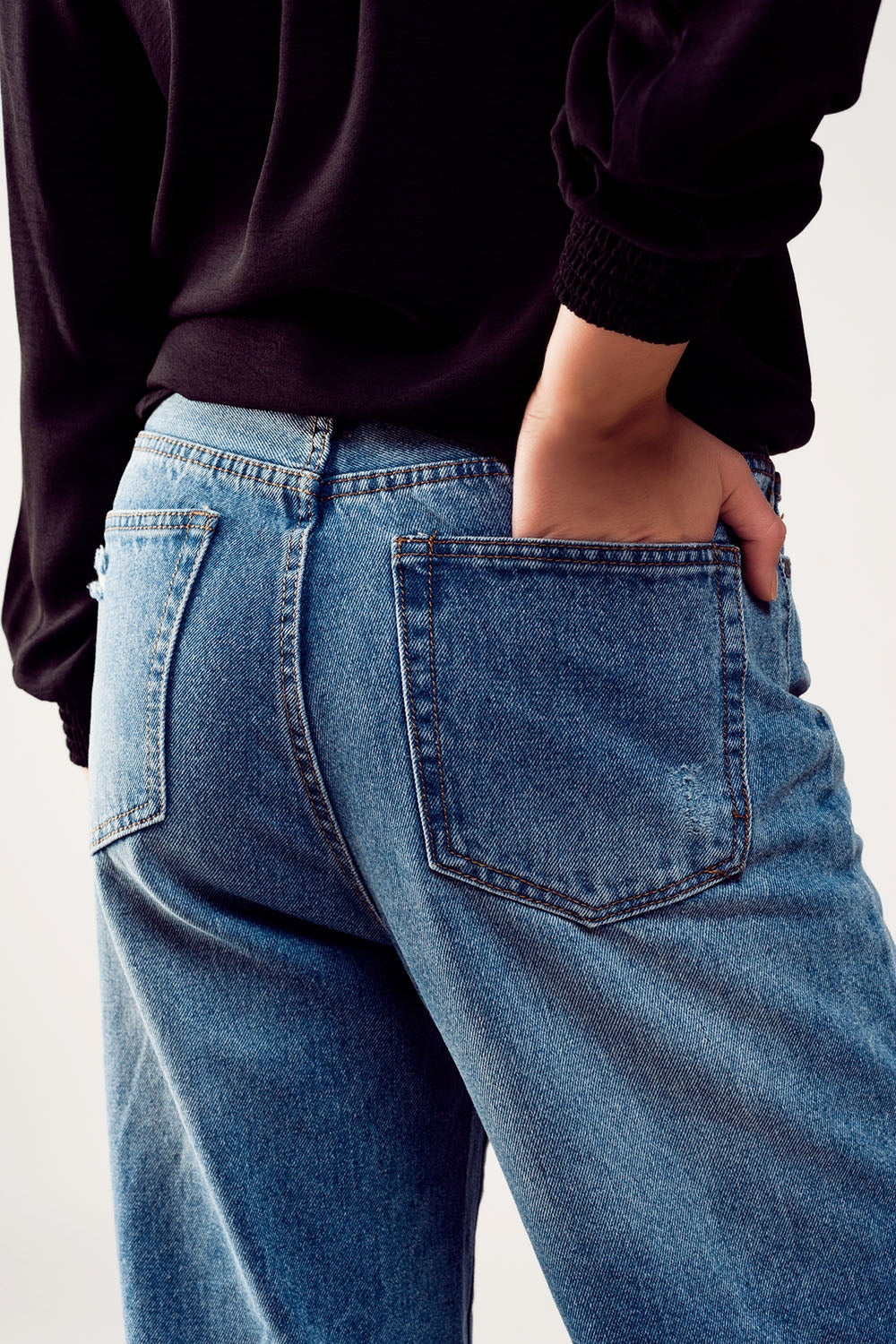 Distressed straight leg jean in medium denim - Denim