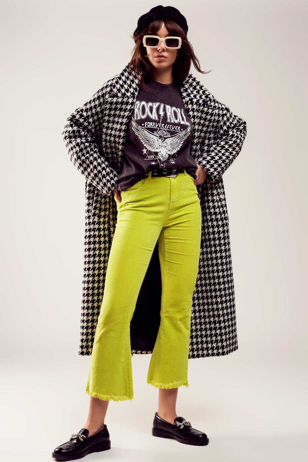 Flare corduroy pants in lime green - Coloured Jeans