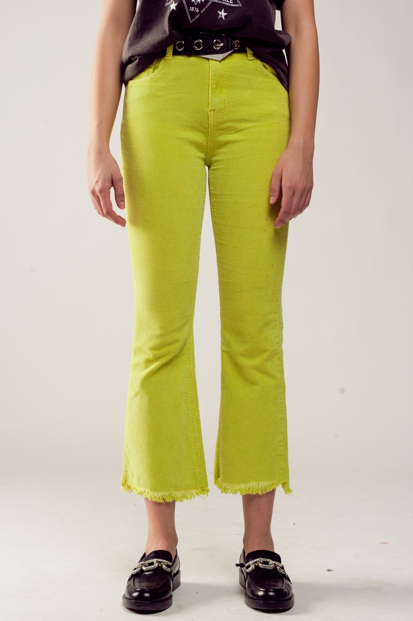 Flare corduroy pants in lime green - Coloured Jeans