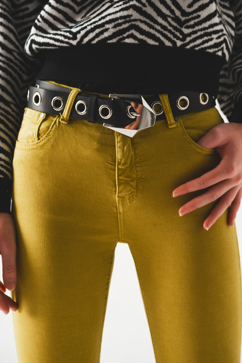 Flare jeans with raw hem edge in green - Coloured Jeans