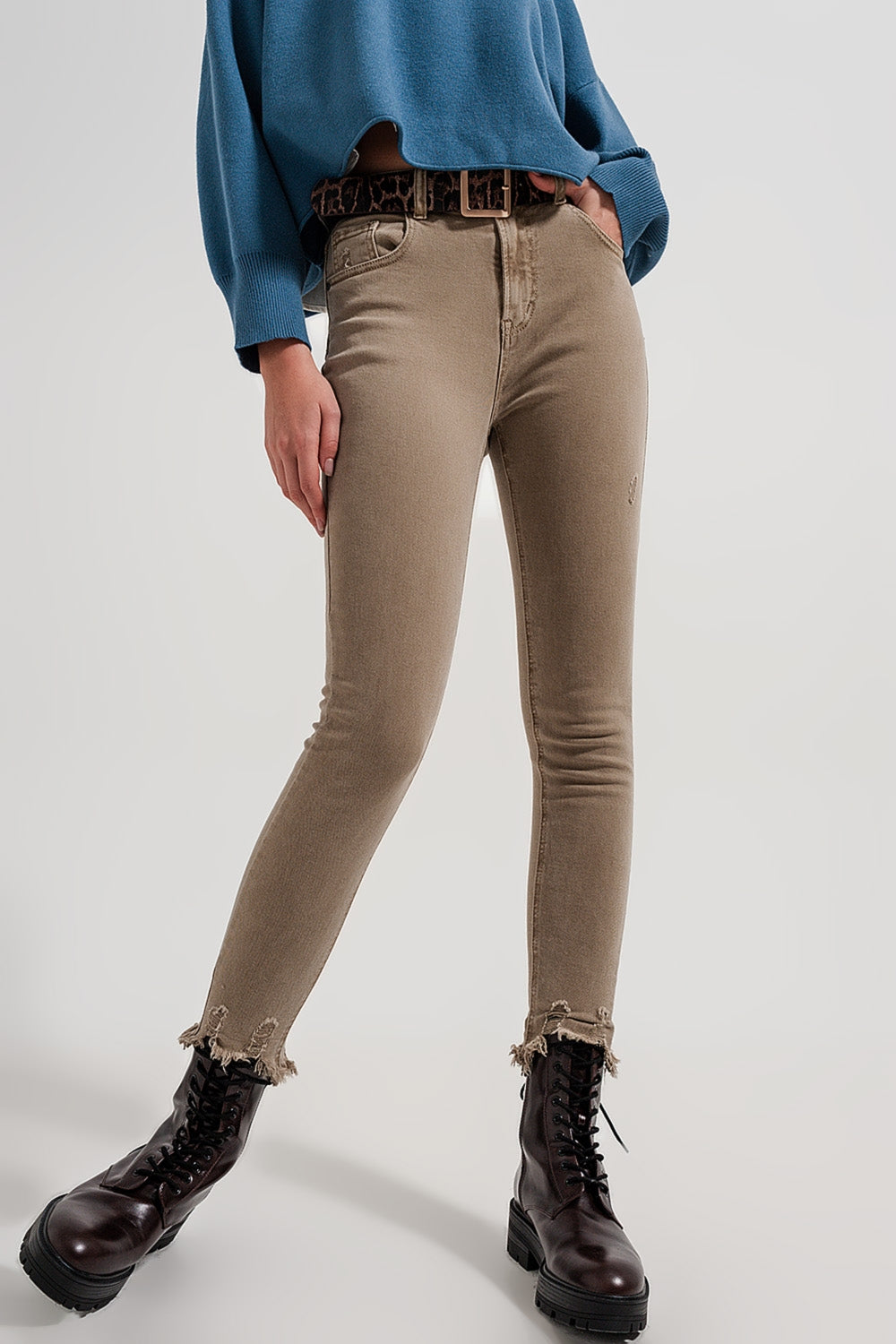 Raw hem skinny jeans in beige - Coloured Jeans