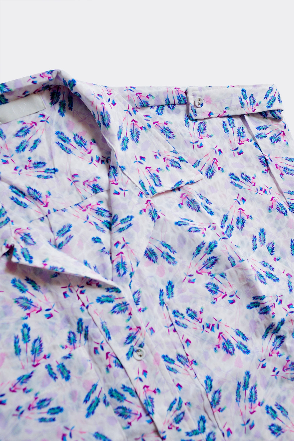 Purple blouse with pockets and floral print - Shirts