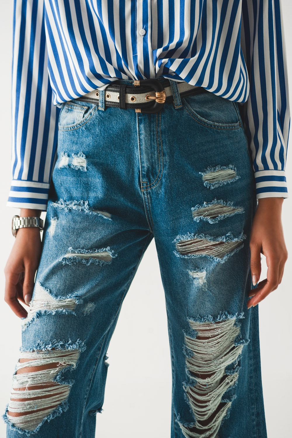 destroyed boyfriend jeans in blue - Denim