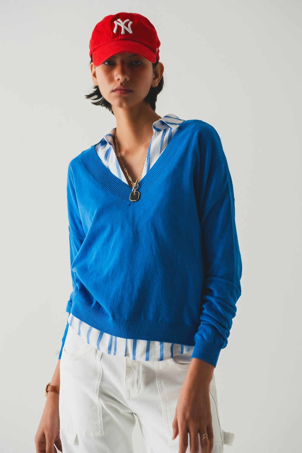 v neck fine knit sweater in blue - jumper