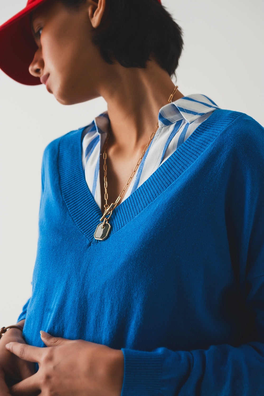 v neck fine knit sweater in blue - jumper