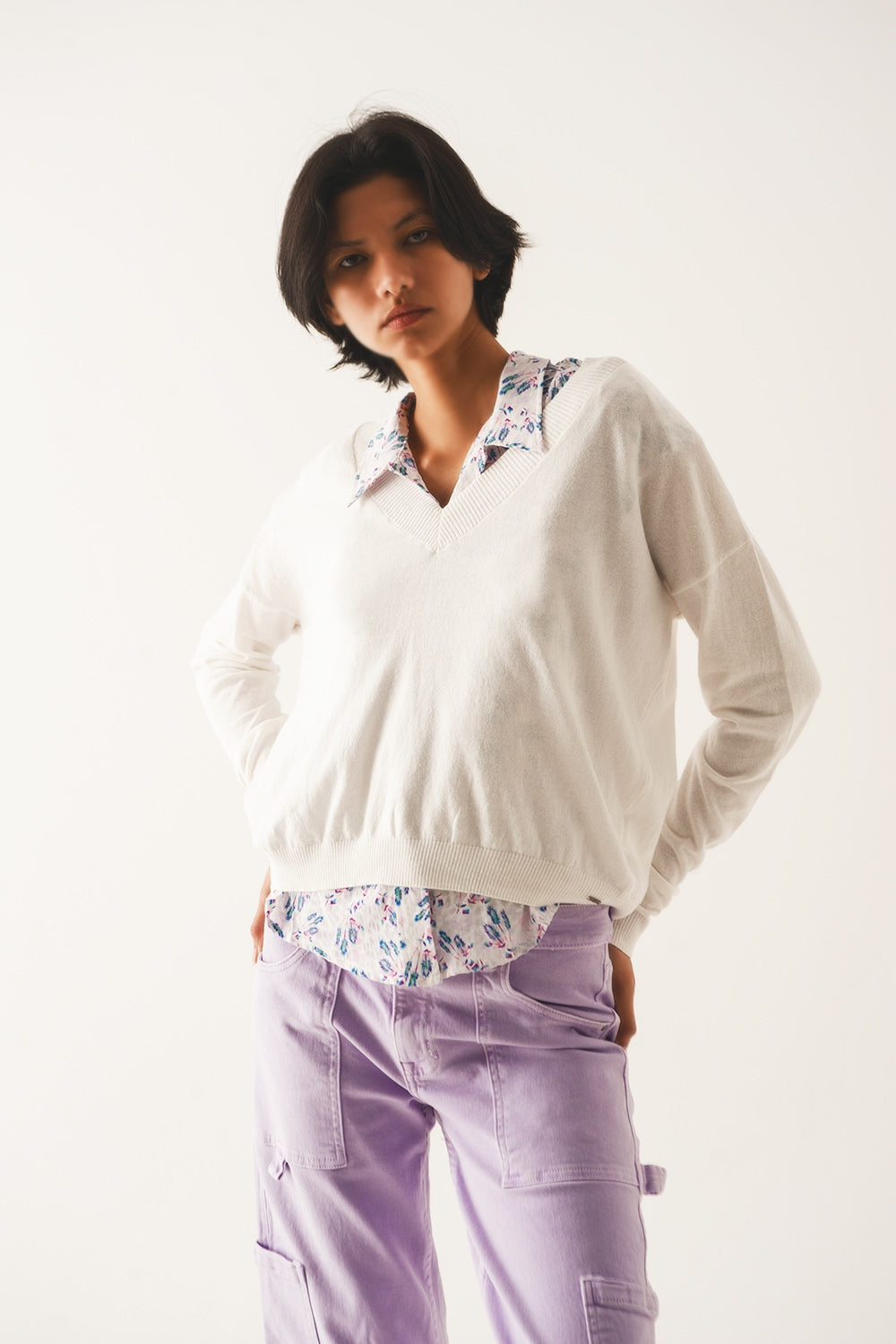 v neck fine knit sweater in cream