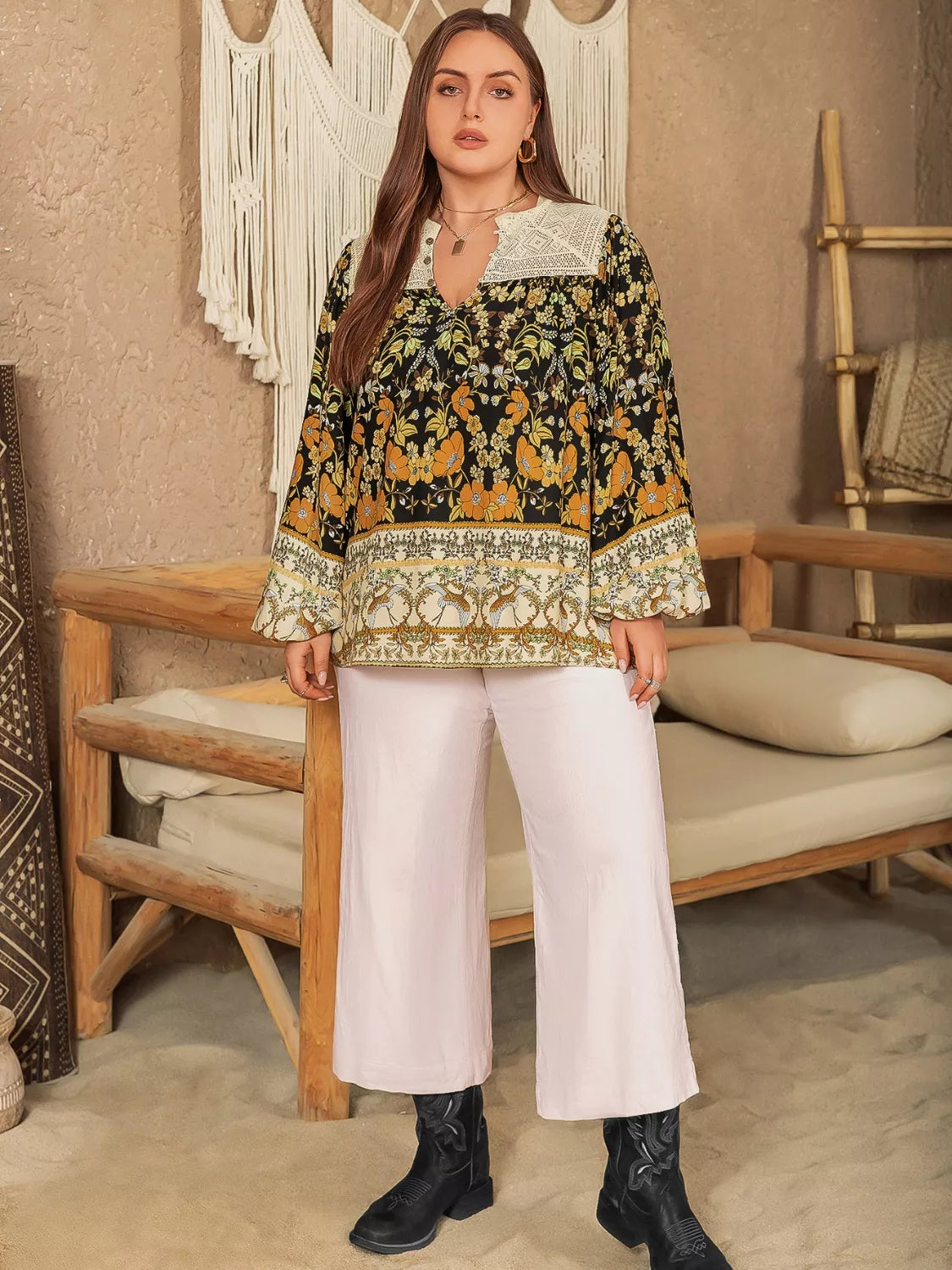 Plus Size Floral Print Notched Blouse -