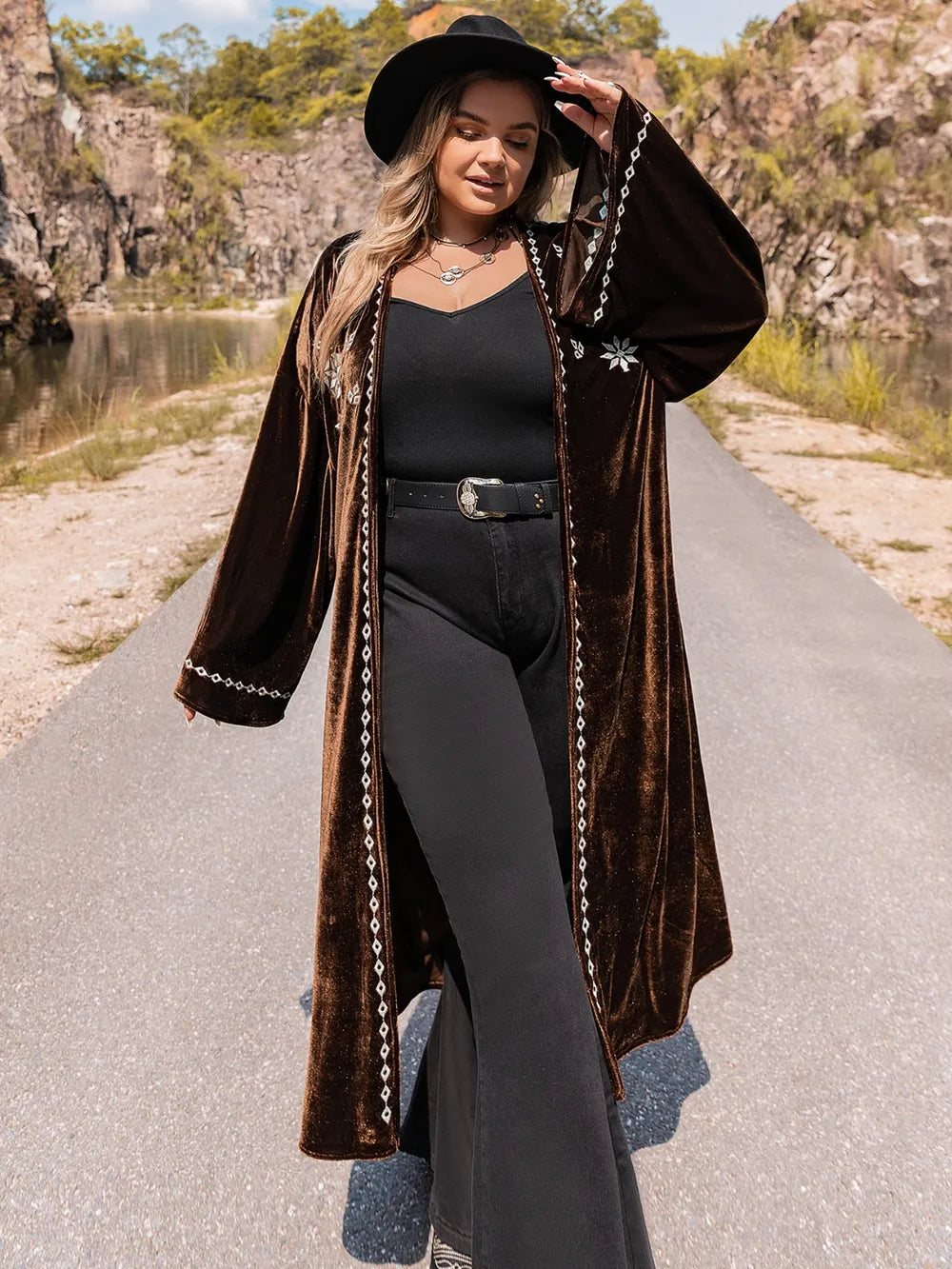 Plus Size Embroidery Open Front Long Sleeve Cardigan -