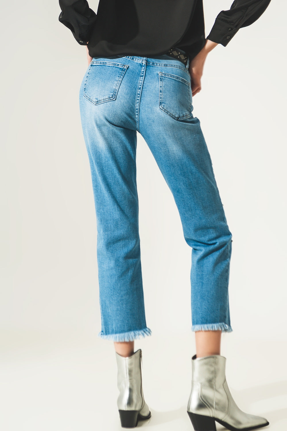 Ripped embellished jeans in lightwash - Denim