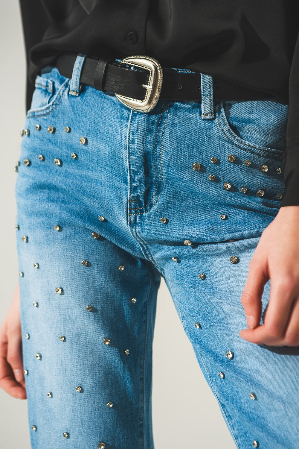 Ripped embellished jeans in lightwash - Denim