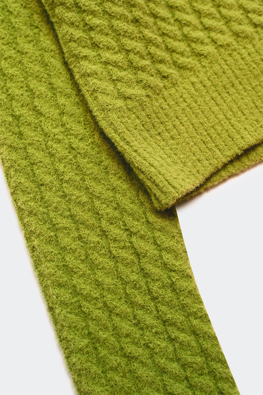 Round neck cable knit crop jumper in lime green