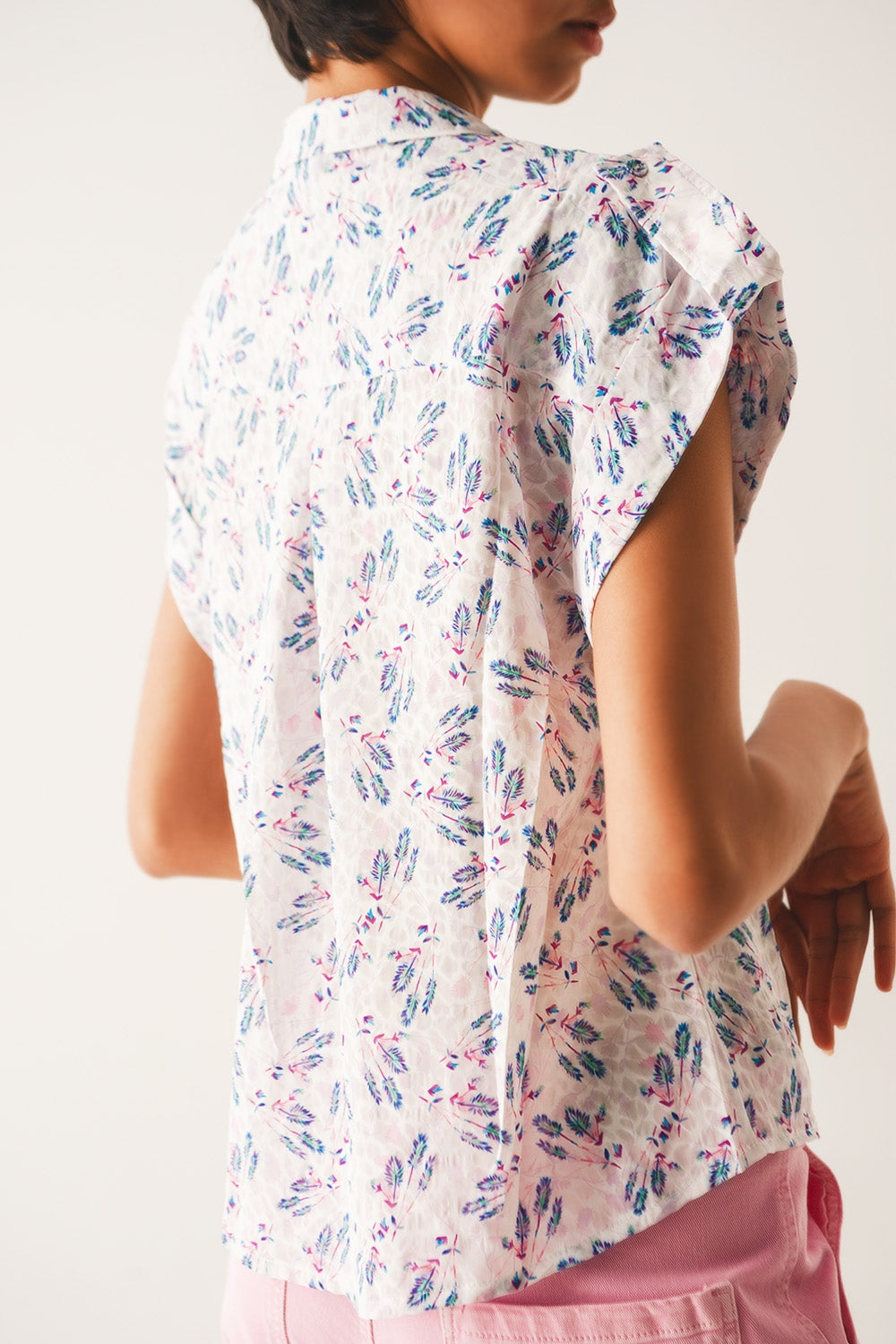 Purple blouse with pockets and floral print - Shirts