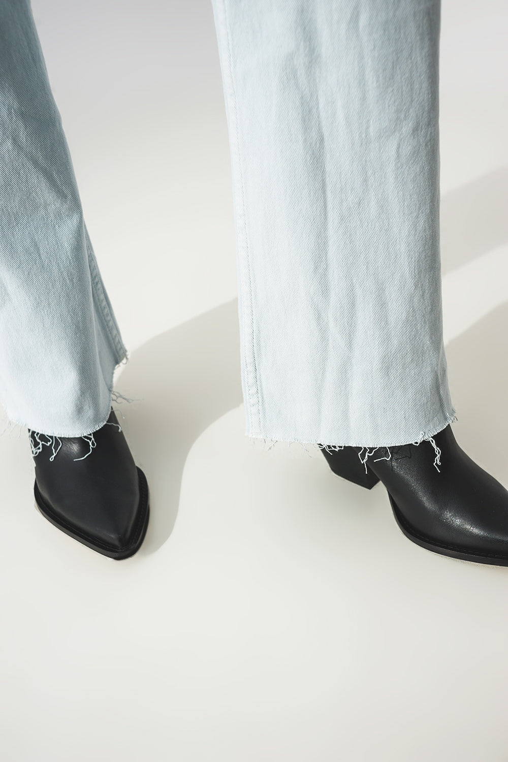 elastic Cotton jeans in light blue - Coloured Jeans