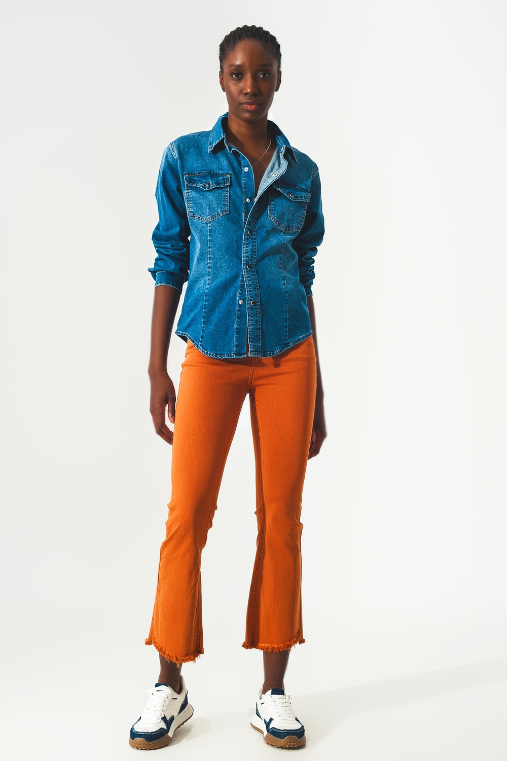 Flare jeans with raw hem edge in orange - Coloured Jeans