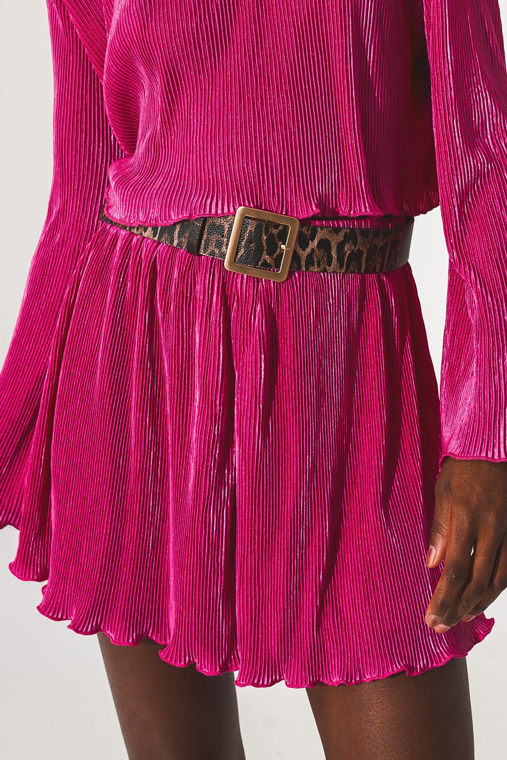 Pleated shorts in fuschia - trousers
