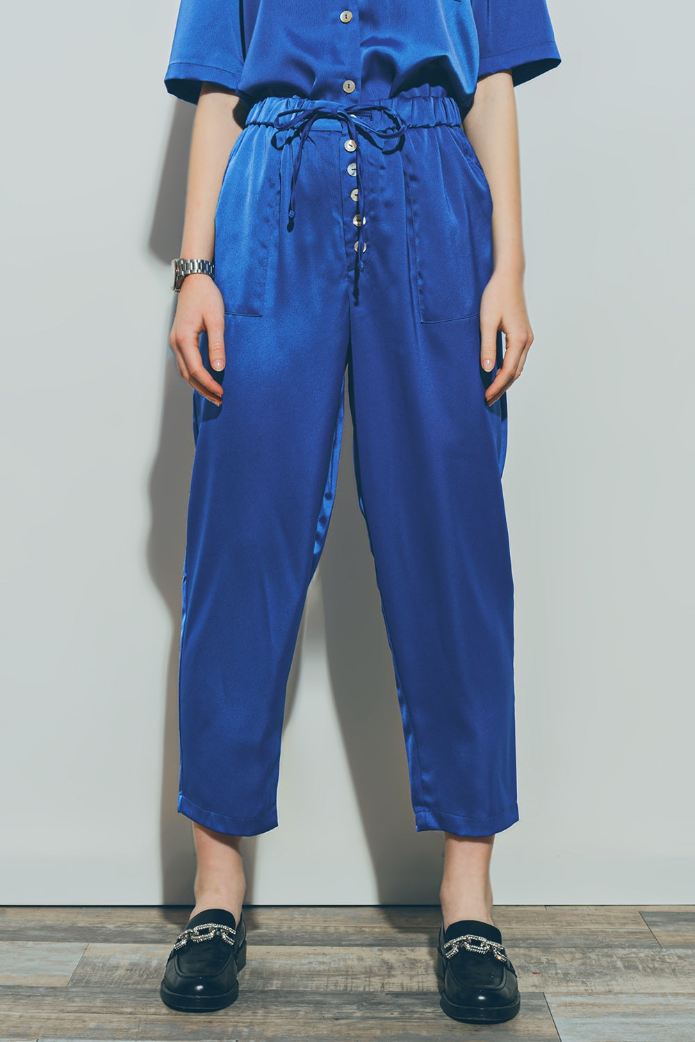 Satin Cropped Pants in Blue - trousers