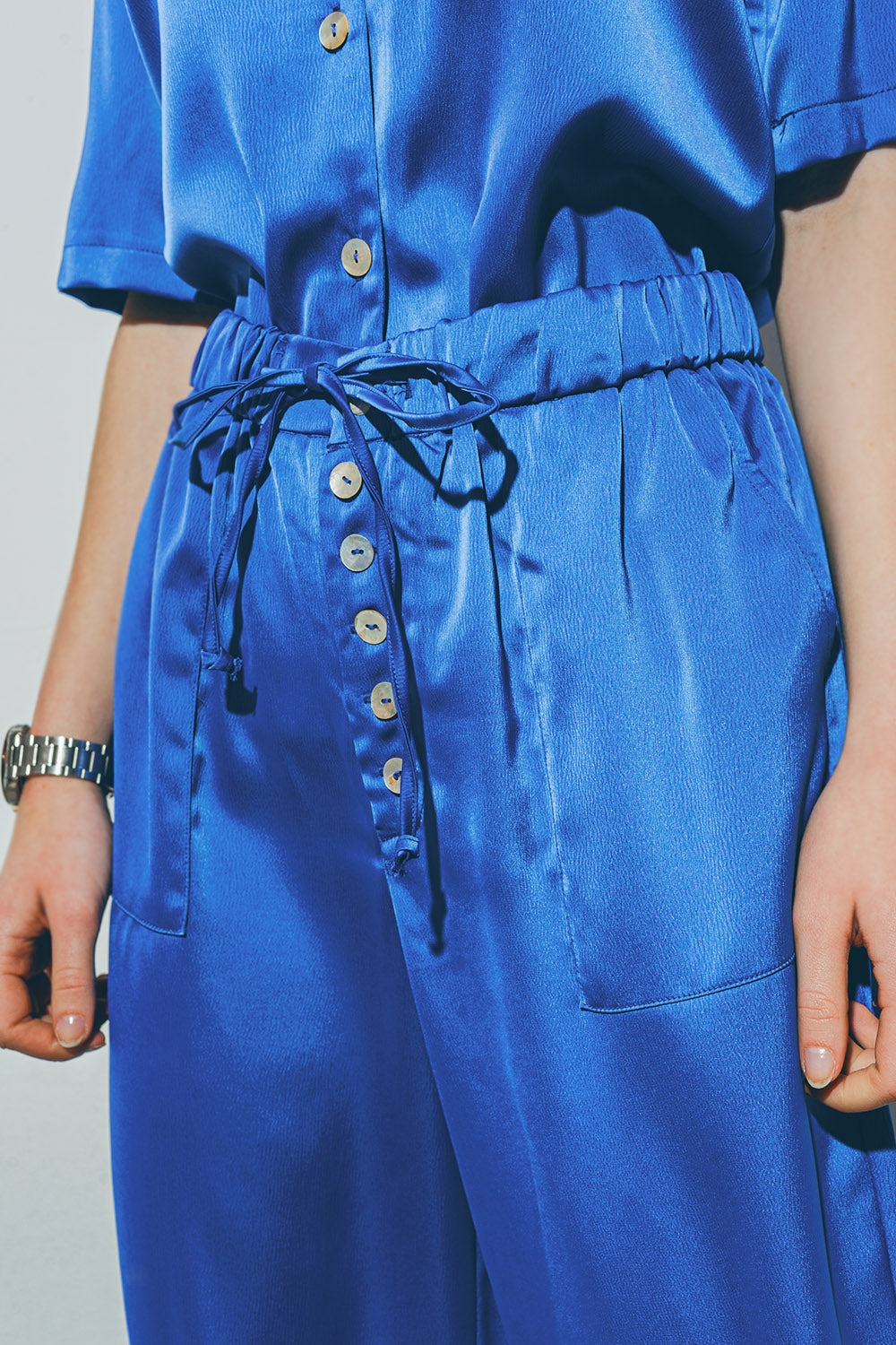 Satin Cropped Pants in Blue - trousers