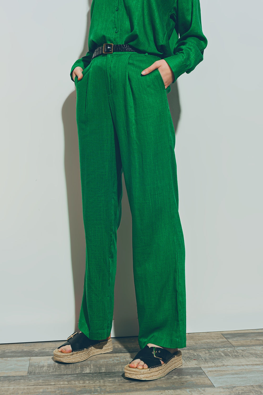 Wide-legged trousers in light cotton fabric in green - trousers