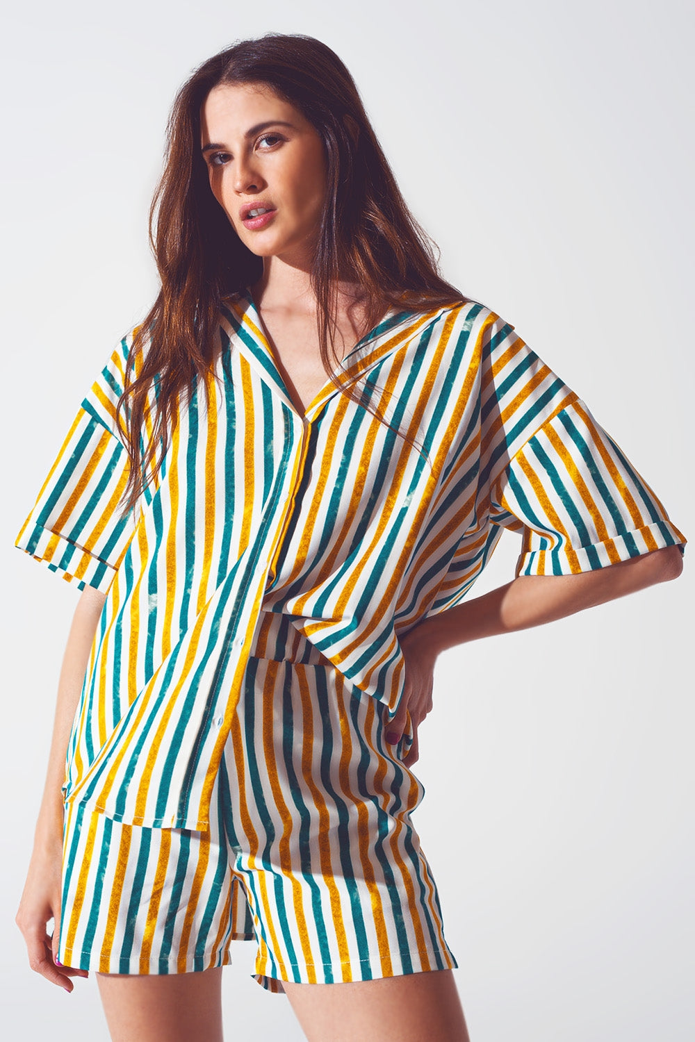 Chemise décontractée à rayures vertes