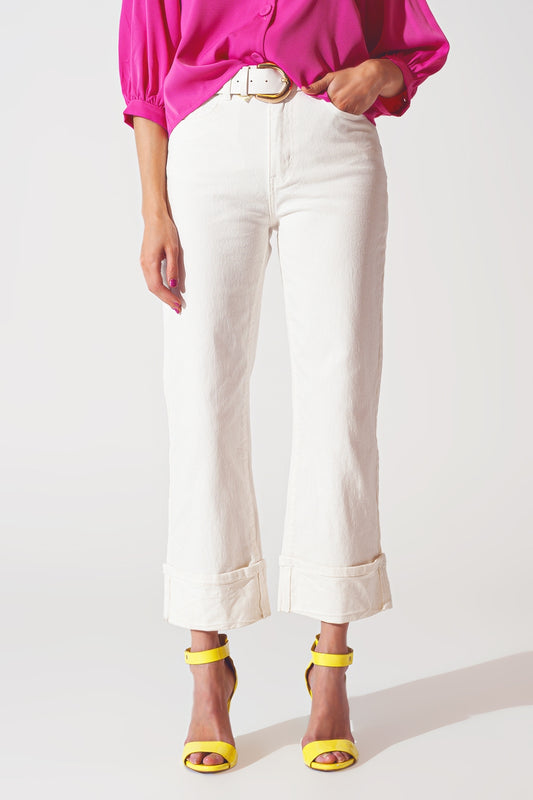 Straight Leg Jeans with Cropped Hem in White - Coloured Jeans