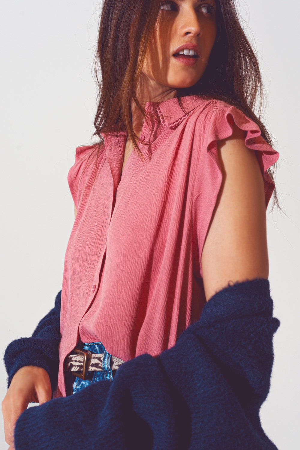 Blouse with frill short sleeve in pink - Shirts