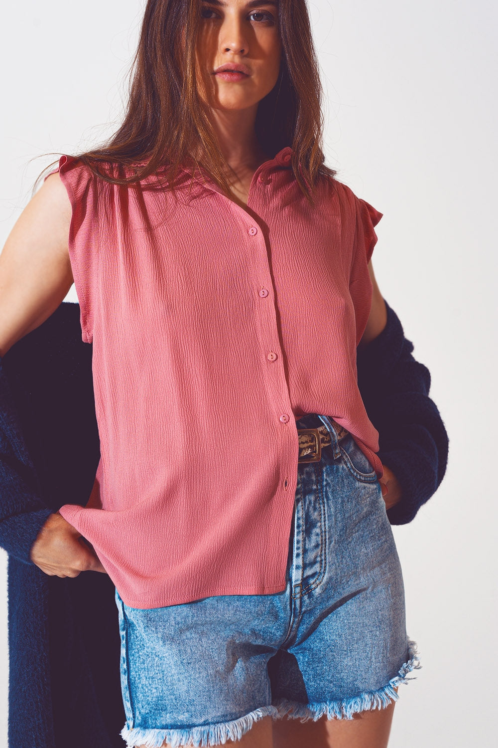 Blouse with frill short sleeve in pink - Shirts