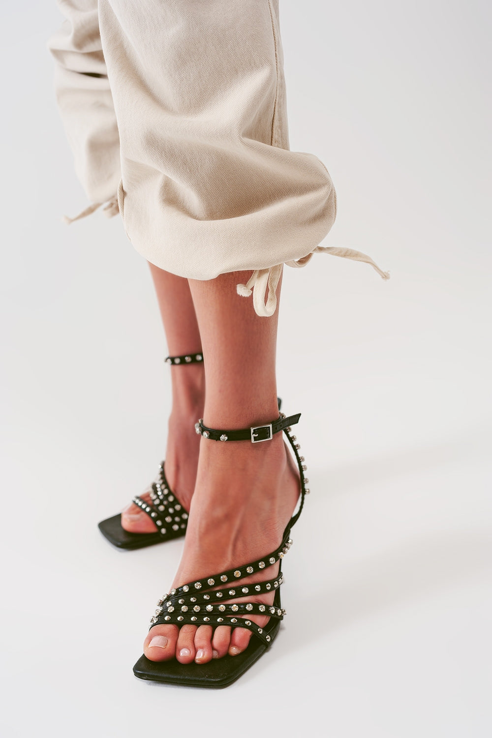 Cargo Pants with Tassel ends in Sand - Coloured Jeans