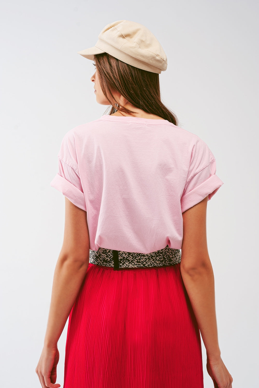 T-Shirt with Here Comes The Sun text in Pink