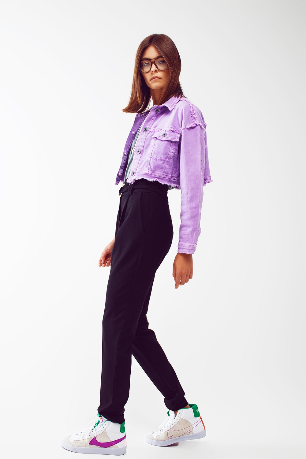 Gekürzte Trucker Jacke aus Jeansstoff in purple
