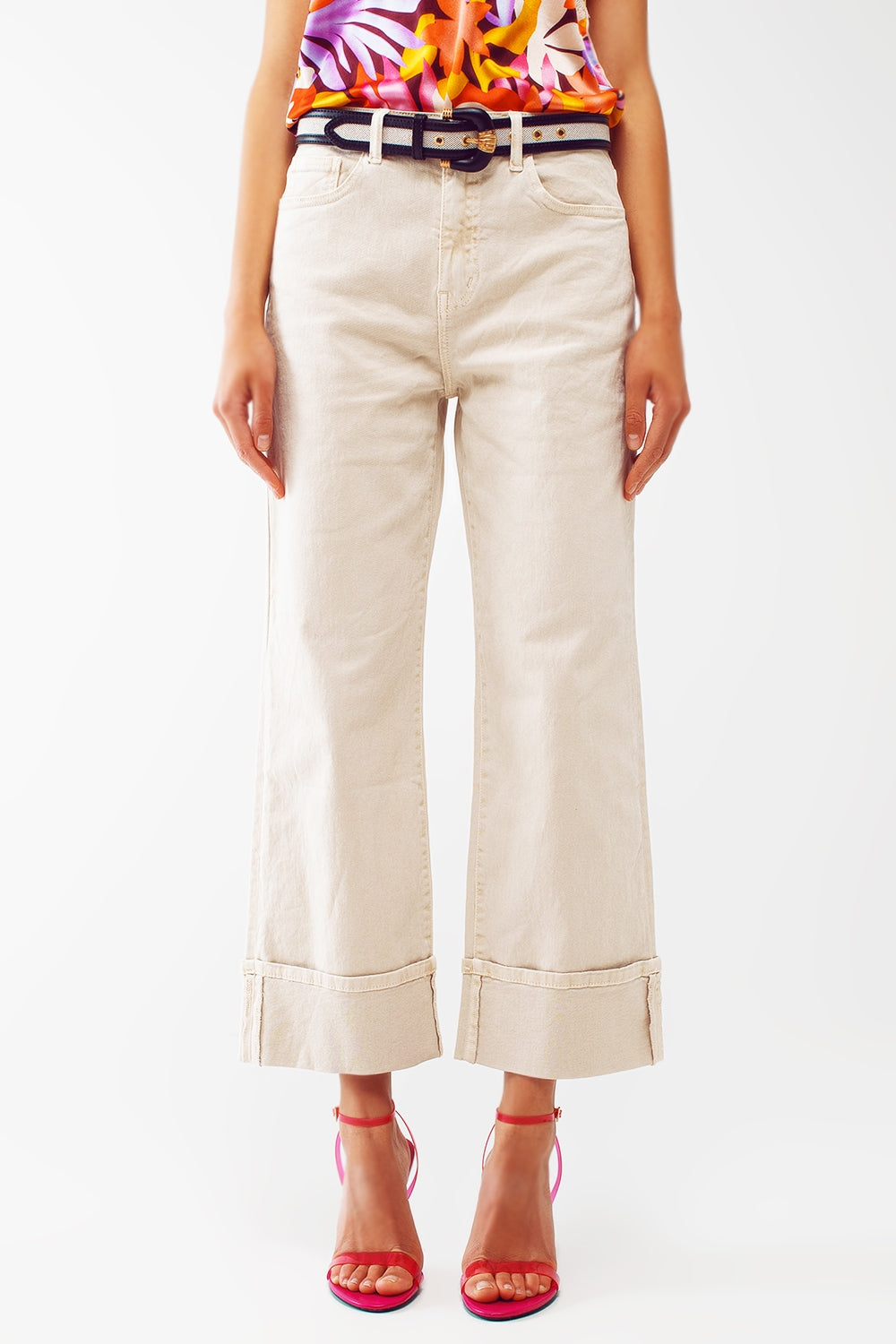Straight Leg Jeans with Cropped Hem in beige - Coloured Jeans