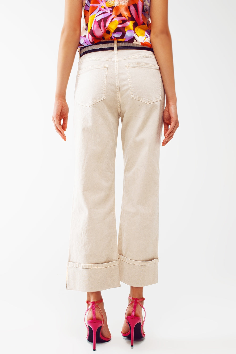 Straight Leg Jeans with Cropped Hem in beige - Coloured Jeans