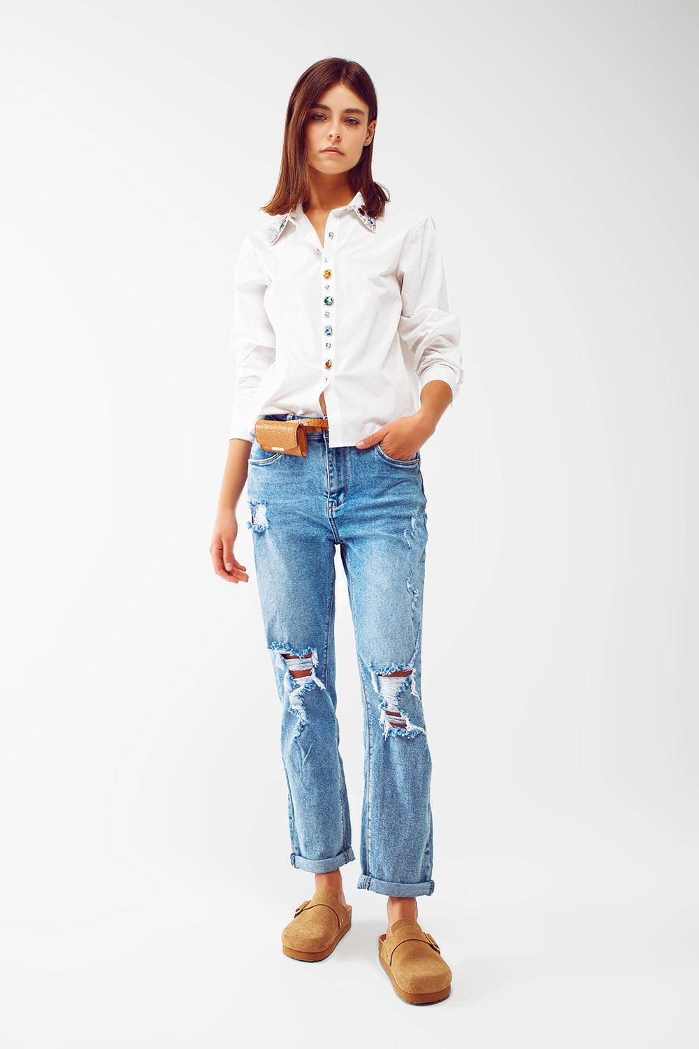 Ripped knee straight leg jeans in light blue wash - Denim