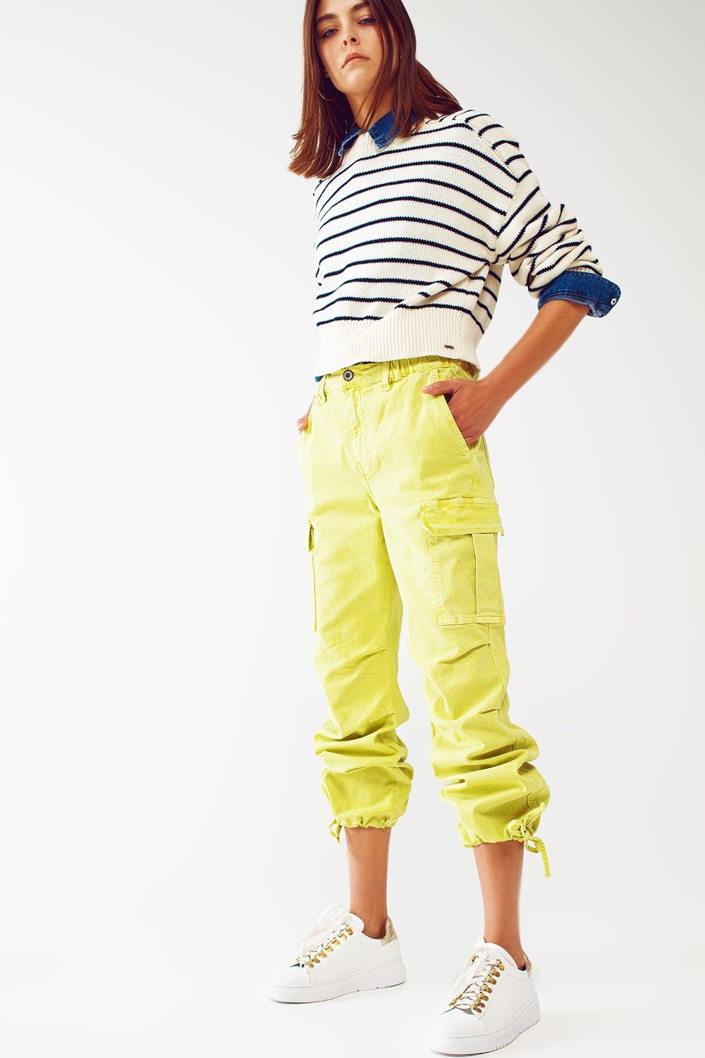 Cargo Pants with Tassel ends in lime - Coloured Jeans