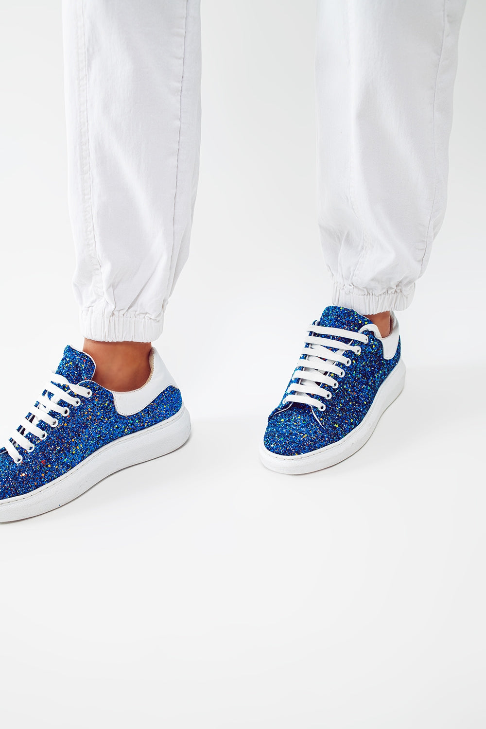 white cargo trousers with elasticated waist and hem - Coloured Jeans