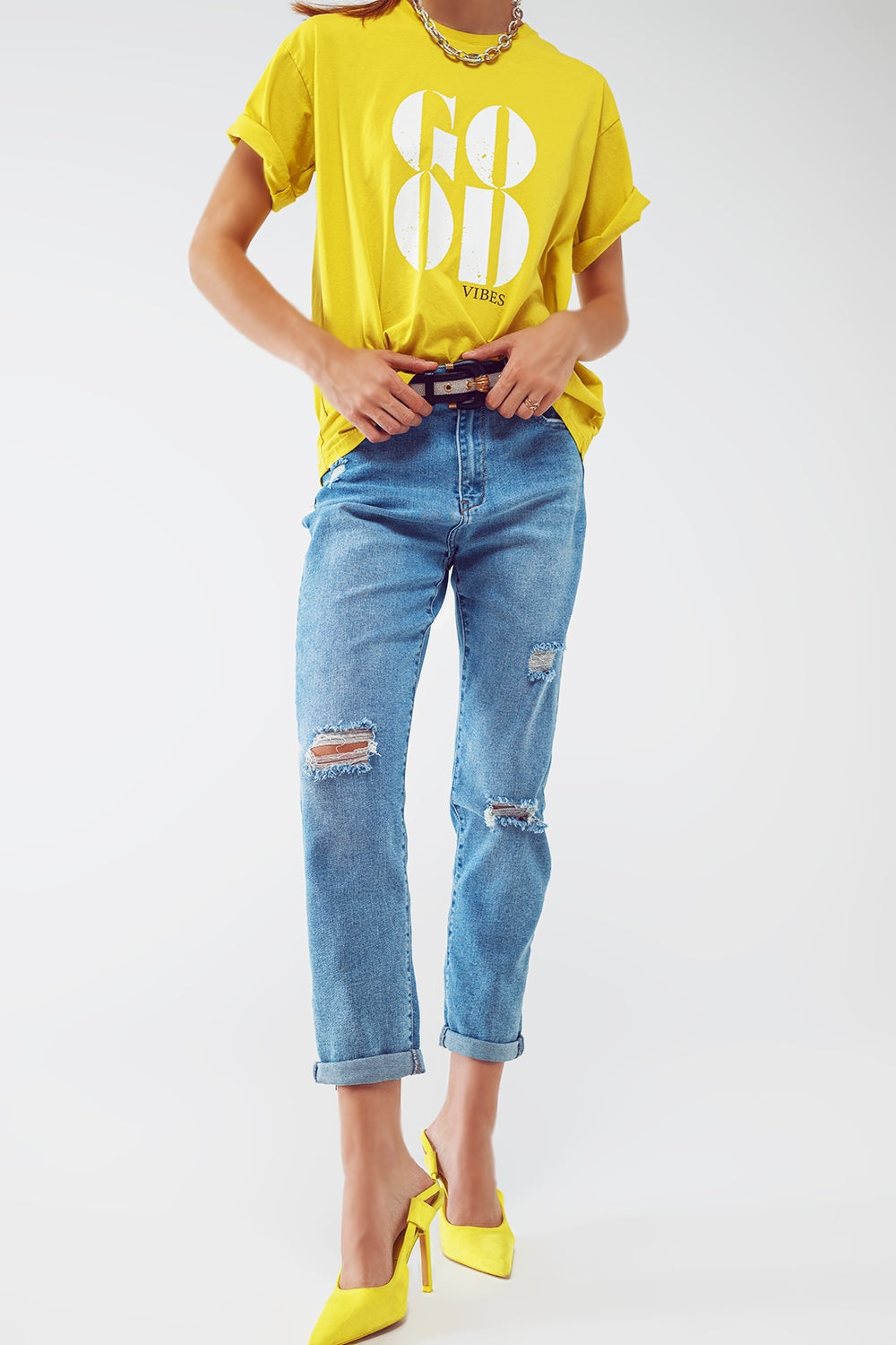 Distressed Regular Jeans in Light Blue Wash - Denim