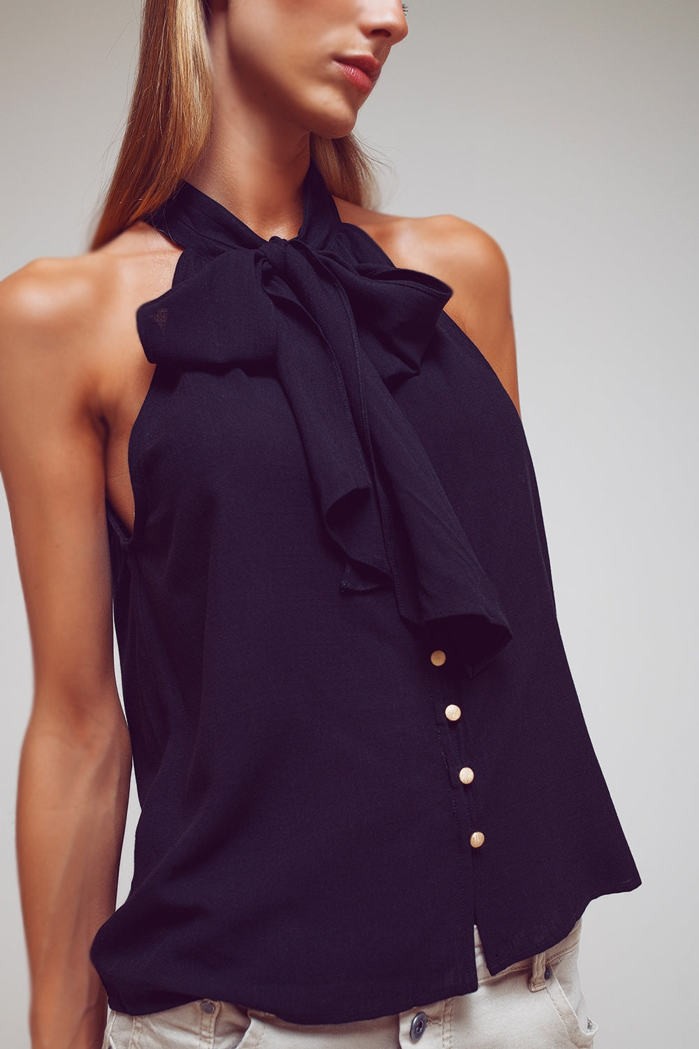 Halter Top With Tie Neck in Black - Shirts, top